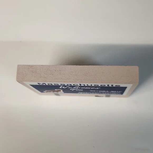 Vtg. 1996 The Cat's Meow Welcome to Massachusetts Road sign 2 3/4" x 2 1/4" - Picture 4 of 6